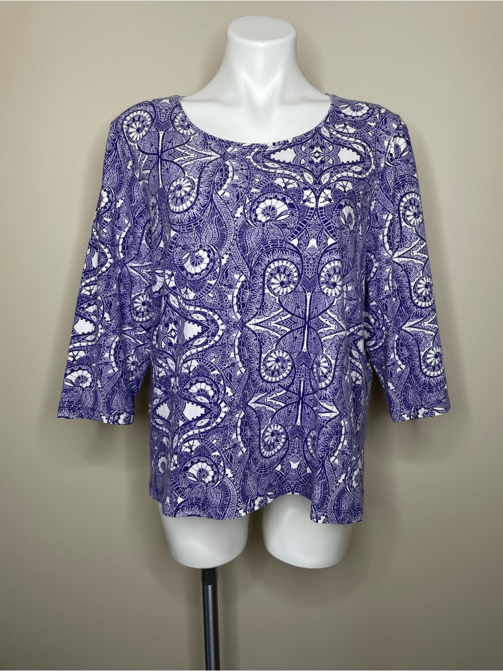 Chico's Purple & White Patterned Scoop Neck 3/4 Long Sleeve Knit Tee Top